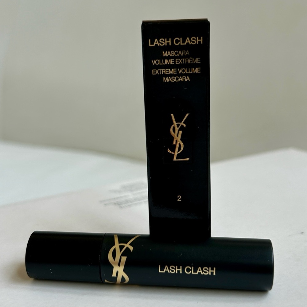 Yves Saint Laurent Lash Clash Extreme Volume Mascara - Picture 2 of 4